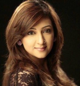 Juhi Parmar Biography Hindi