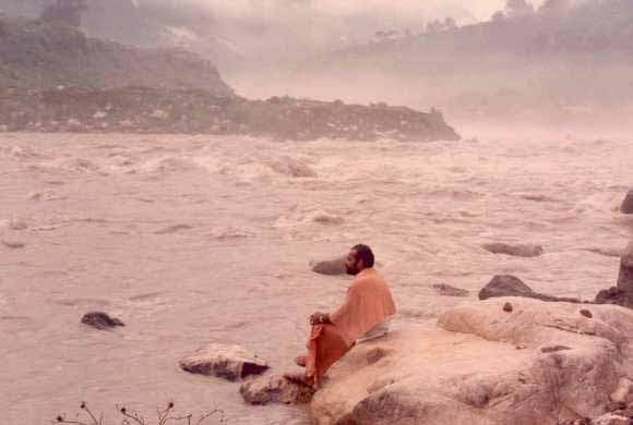 Narendra-Modi-as-a-traveller